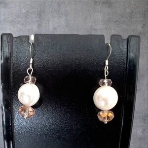 Silver plated crystals & faux pearl earrings